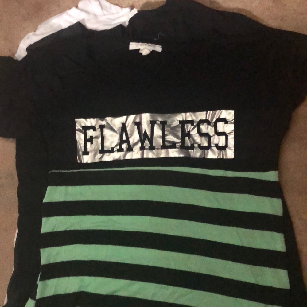 Green striped flawless tee.